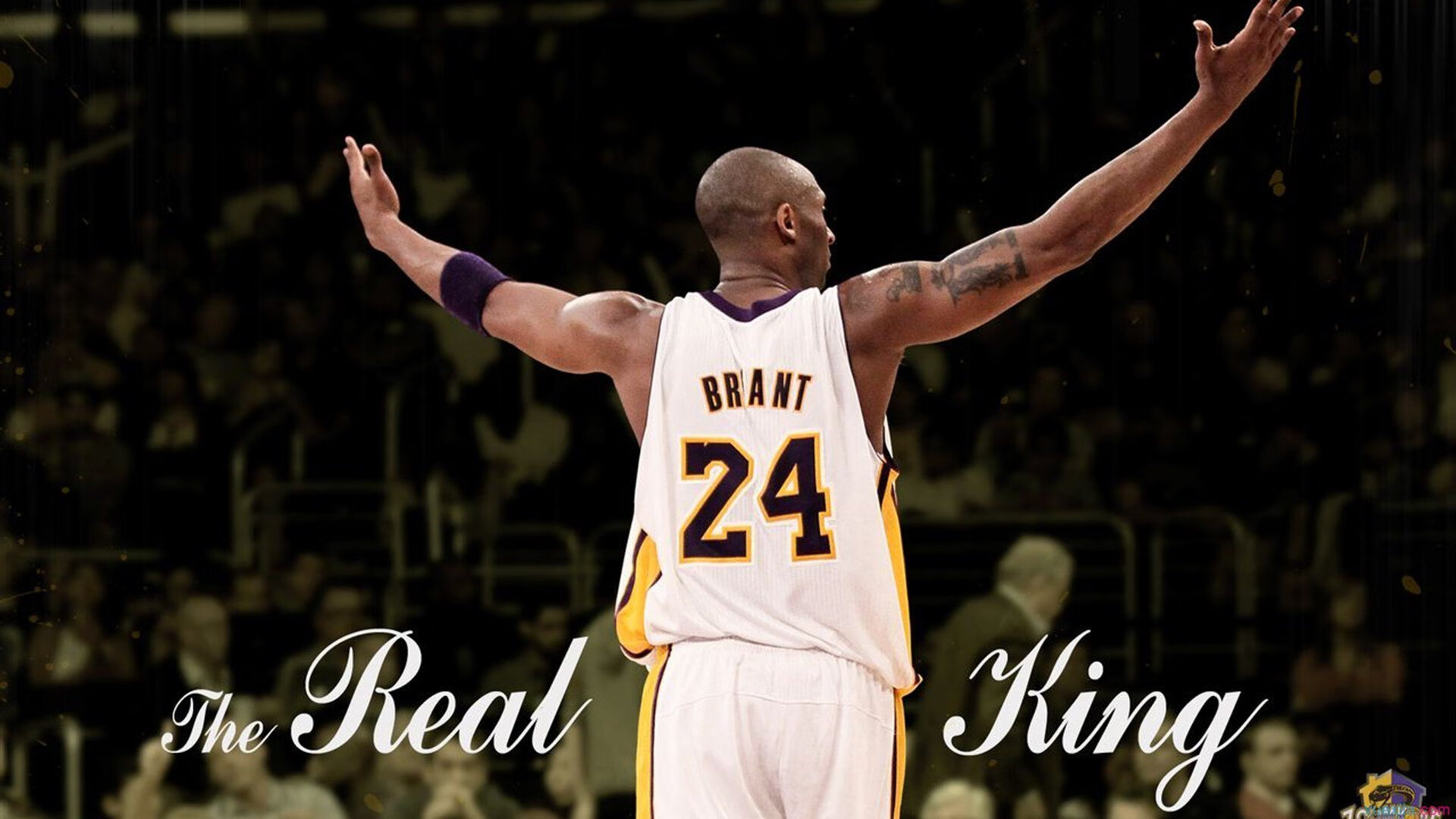 米兰体育在线-世俱杯:豪门“抬头望星”,球队争夺世界冠军荣耀