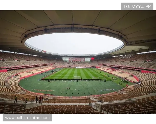 国王杯小场地比赛对抗激烈